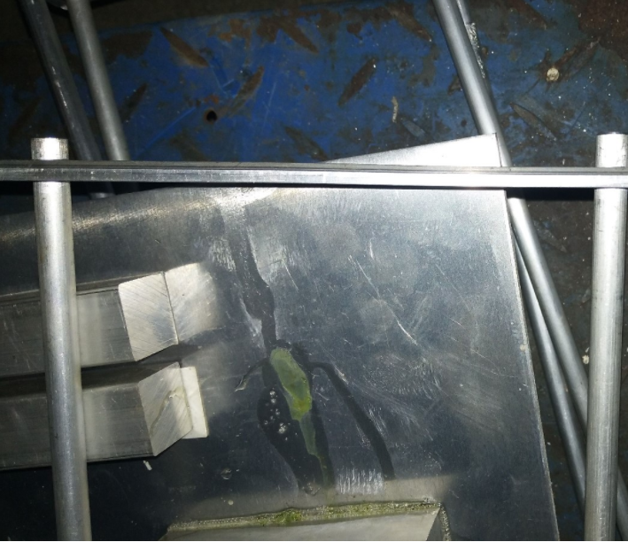 ab膠可以粘金屬嗎，注意這3點，ab膠就能代替焊接粘金屬了